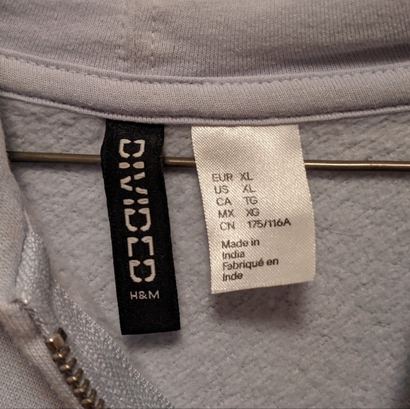 H&M blue cropped hoodie - Picture 5 of 6